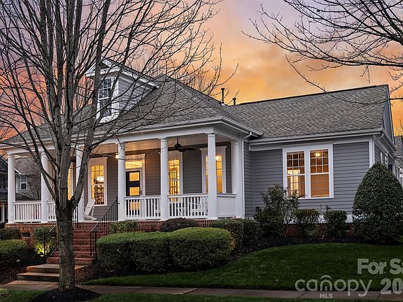 3rd image of 13721 Dutch Fork Dr
