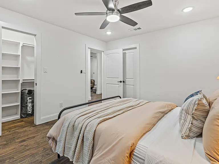 13002 Halwin Cir — Photo 10