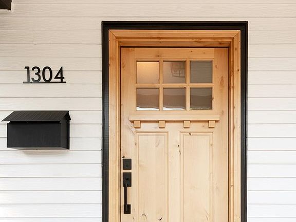 2nd image of 1304 9th Ave