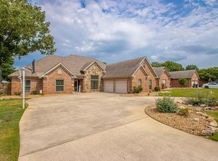 1130 Raymond Dr, Conway, AR 72034