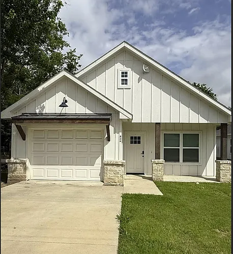 836 Gibbard Ave Photo 1