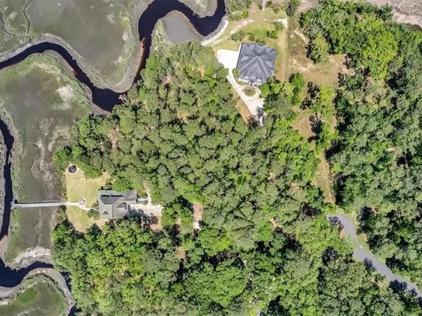 208 Riverpoint Ln NE, Townsend, GA 31331