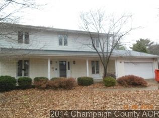 606 Park Lane Dr, Champaign, IL 61820