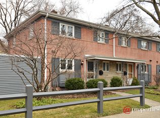 1015 Dempster St, Evanston, IL 60201