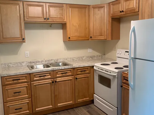 268 Robert Dr #2, North Tonawanda, NY 14120