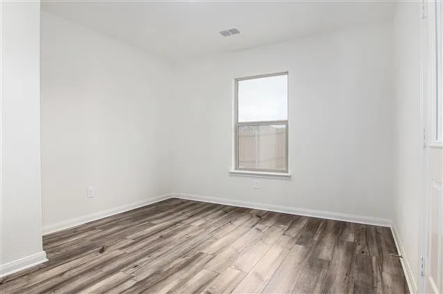 3039 Boran Dr — Photo 3