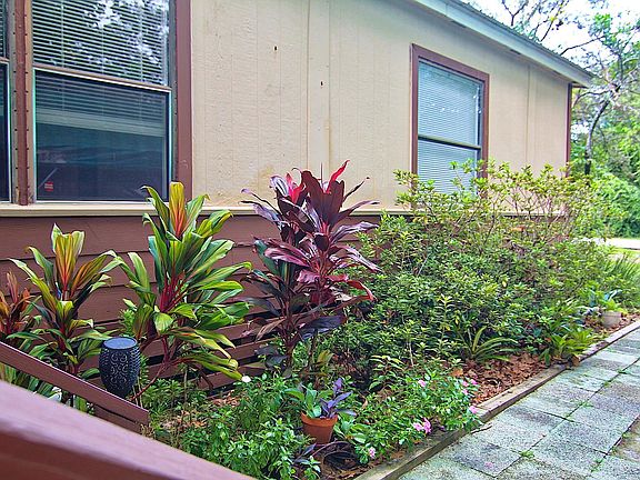 3rd image of 2649 Isabella Ave