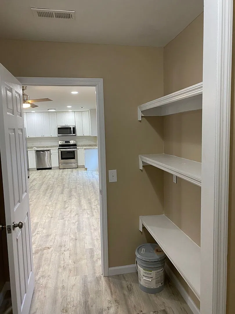 3 bed, 1428 sqft, $1,500 — Photo 2