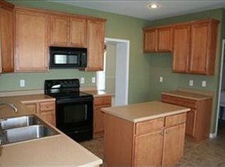 5327 Red Flower Ln, South Lebanon, OH 45065