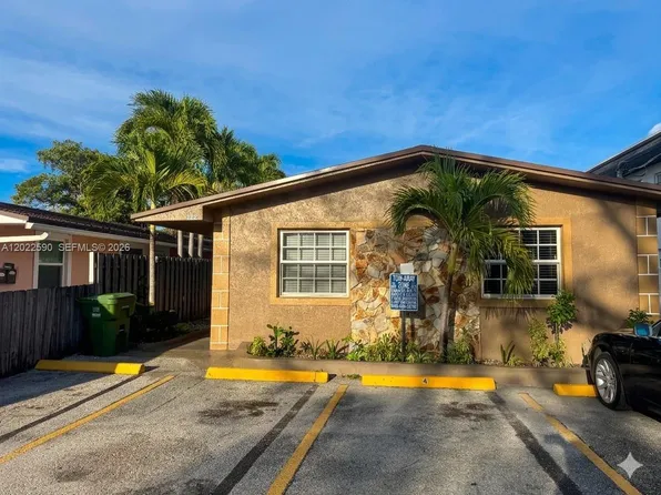 129 SE 4th Ave APT 1, Hallandale, FL 33009