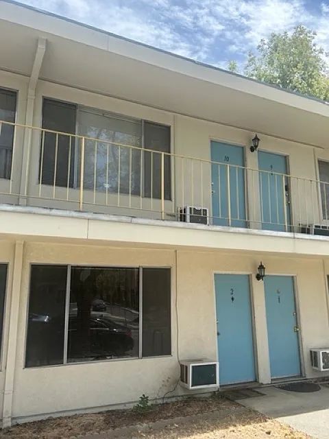 1525 22nd Street — Photo 3
