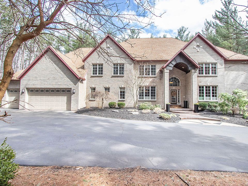 1st image of 3530 Bluewater Pines Dr NE