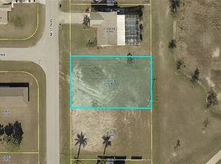 1911 NE 15th Place Cpe, Coral, FL 33909