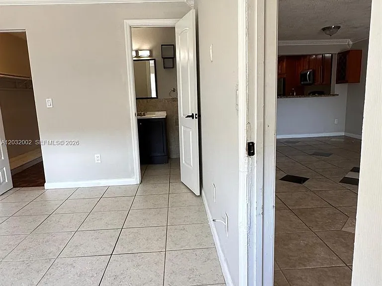 851 NE 207th Ter #6202 — Photo 6