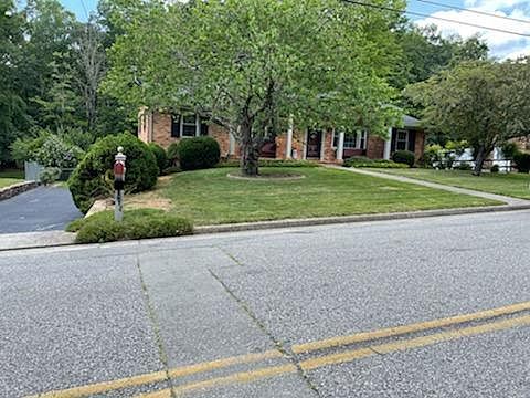 2nd image of 540 Ingal Blvd
