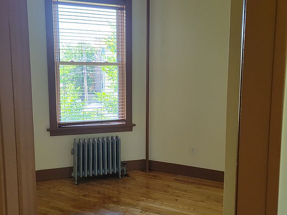 4th image of 5526 S Aberdeen St #2