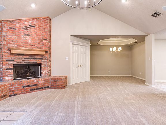 4th image of 10208 Vicksburg Ave