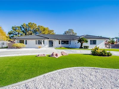 3180 S Tioga Way, Las Vegas, NV, 89117