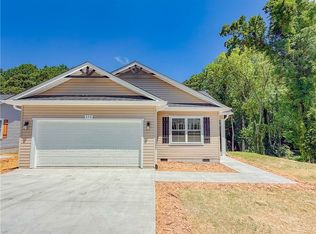 320 Code Cir, Seneca, SC 29678