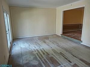 5th image of 6493 Strathaven Ct W