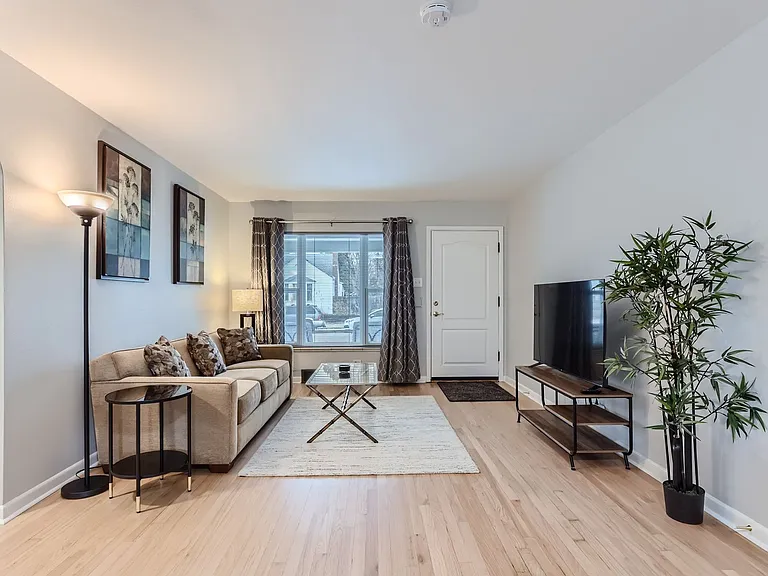1250 E Amherst Ave — Photo 6