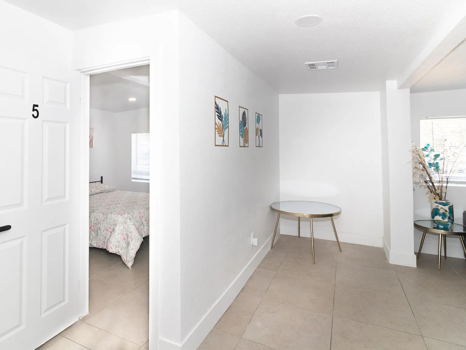 4 bed, 3.0 bath, 1968 sqft, $905 — Photo 4