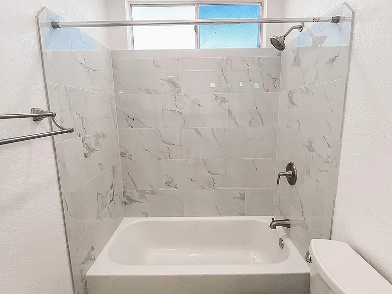 4431 Plaza Vis #D — Photo 23