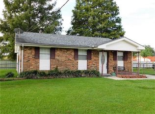 2801 Elizabeth St, Marrero, LA 70072