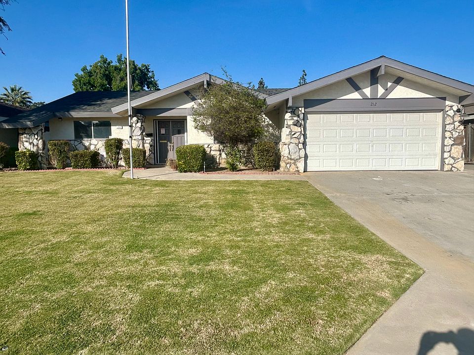 1st image of 212 Glen Oaks Dr