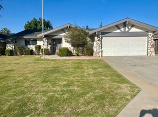 212 Glen Oaks Dr, Bakersfield, CA 93309