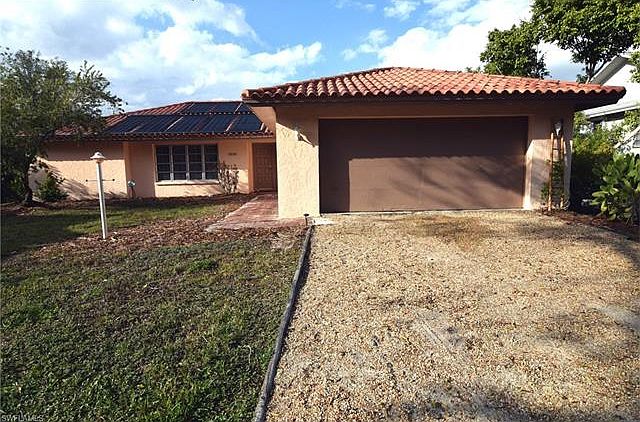 1st image of 3049 Poinciana Cir