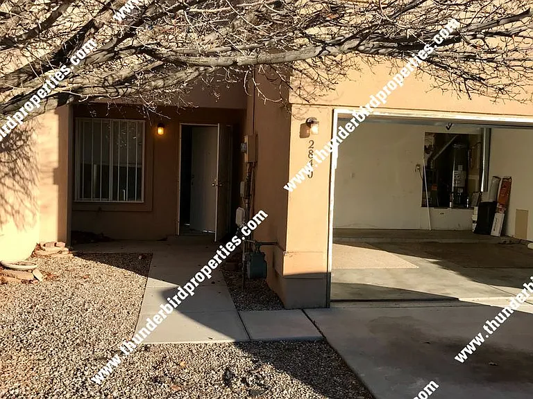 2840 Quail Pointe Dr NW — Photo 2