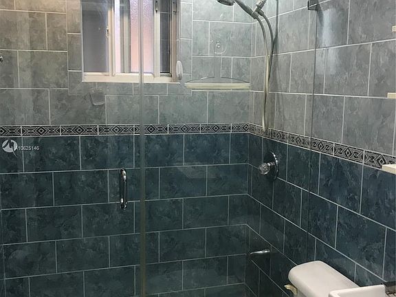 4th image of 3526 W 80th St Unit 201