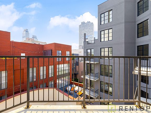 5th image of 88 N 1st St #3A