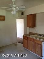 5th image of 2522 W Belmont Ave