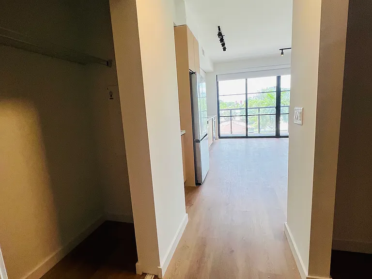 1646 NE 124th St #246 — Photo 7