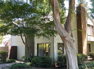 2286 Swarthmore Dr, Sacramento, CA 95825