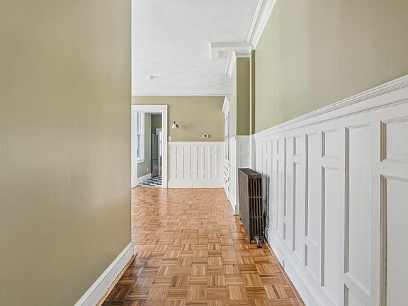 4th image of 138 Pine Street #2