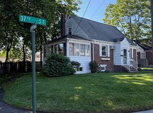 2-07 37th St, Fair Lawn, NJ 07410