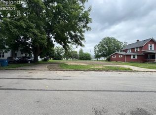 533 Sandusky Ave, Fremont, OH 43420