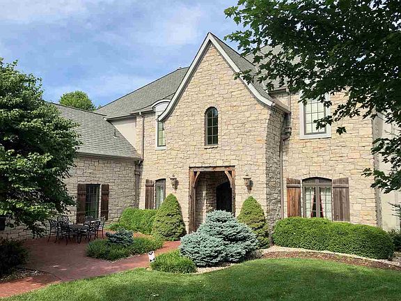 3rd image of 2610 Heartland Dr