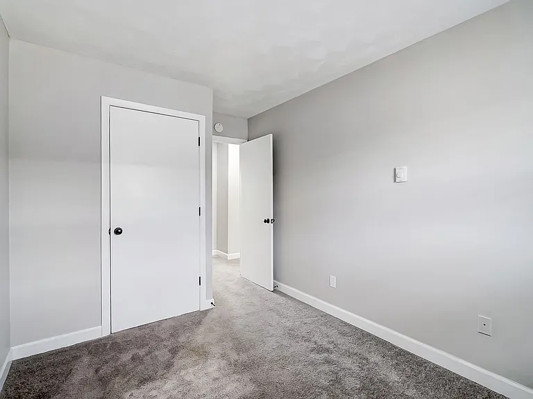 Hickory Creek Apartments — Photo 45
