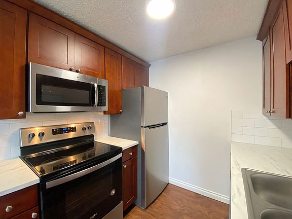 3rd image of 6608 106th Street Ct E APT E