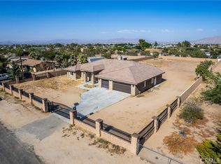 9121 6th Ave, Hesperia, CA 92345