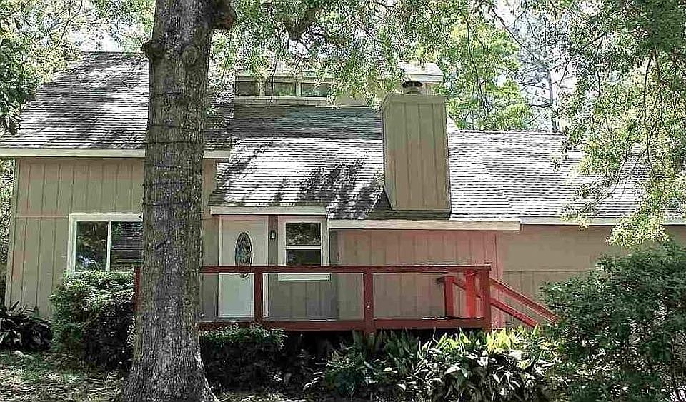 1st image of 109 Ventura Cir