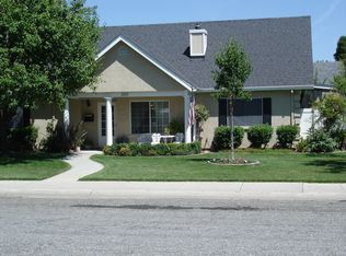 320 Chesnut St, Corning, CA 96021