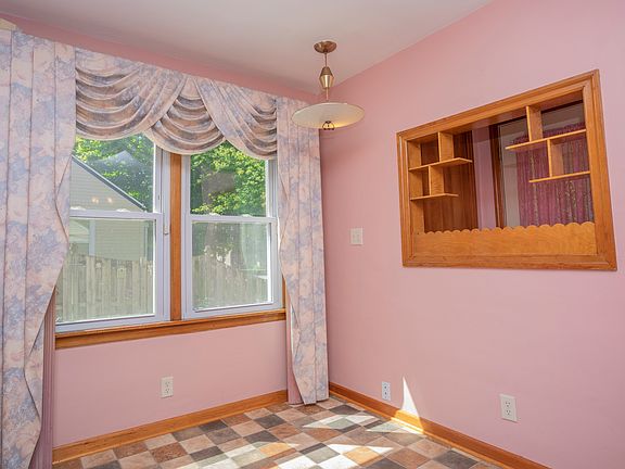 5th image of 3018 Cannon St