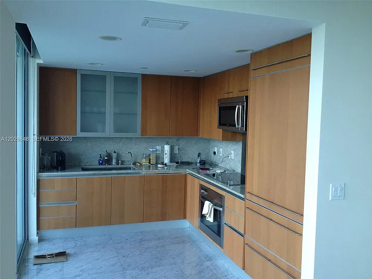 2627 S Bayshore Dr #1208 — Photo 3