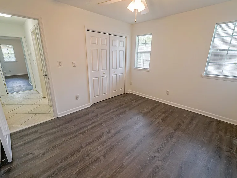 251 S Villas Ct #A — Photo 18