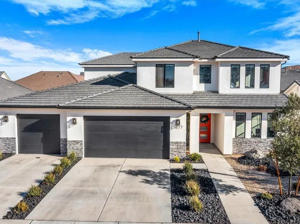 1877 S Heritage Fields Dr, Washington, UT 84780